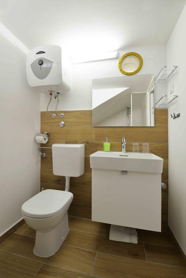 Sea Side Apartment Муртер Екстер'єр фото